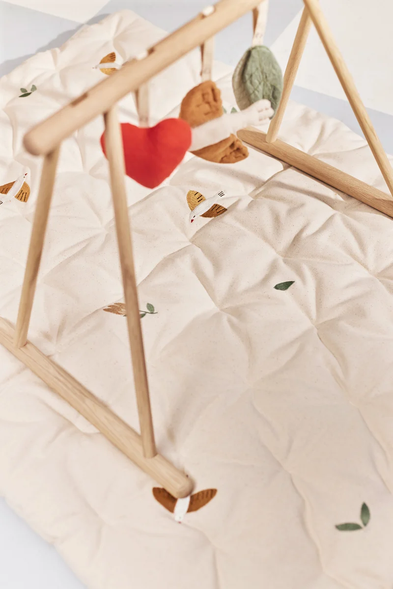 Dear April Meri Spielmatratze, Songbirds