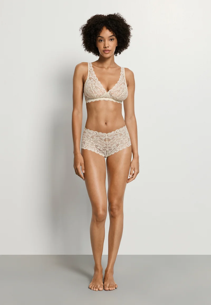Moments Soft Cup Bra