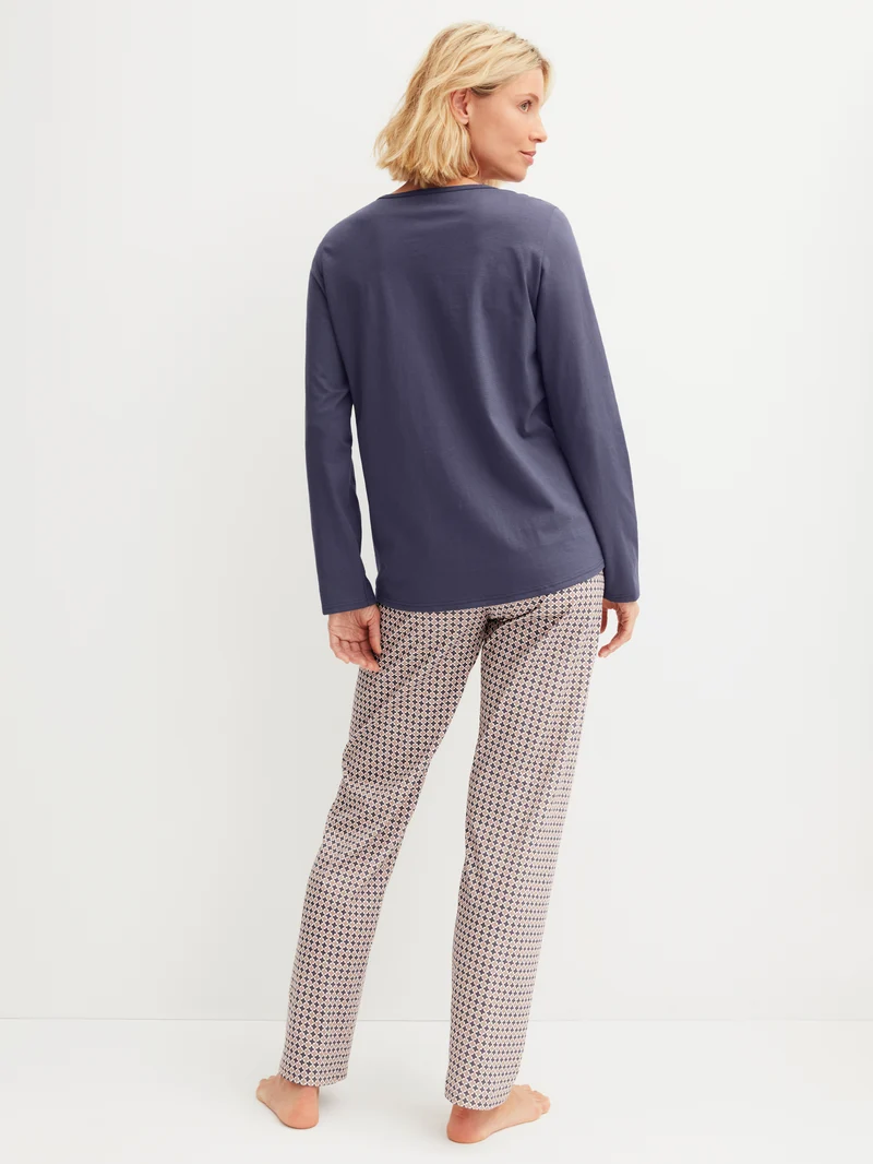 WOMEN Pyjamas