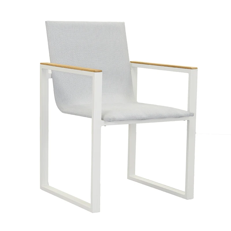 ZEO LIVING Kufensessel Ferno Aluminium Olefin weiß mit Teakarmlehne