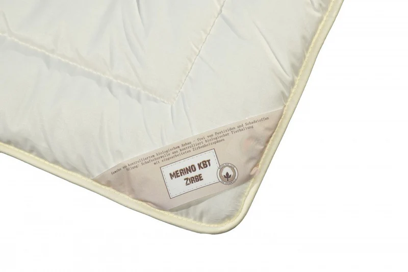 Garanta Merino-Zirbe-Steppbett extra leicht