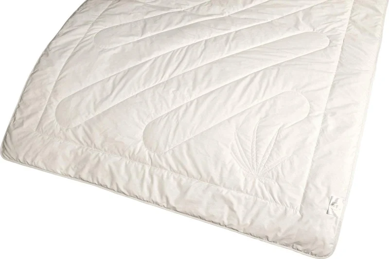 Garanta Bio Hanf-Steppbett extra leicht