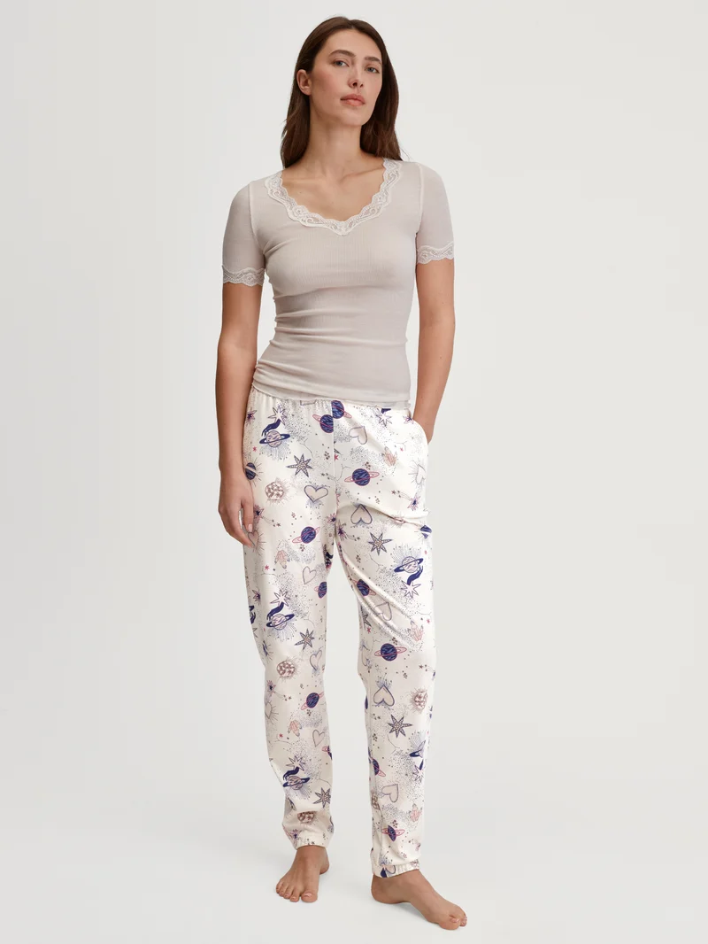 WOMEN Pants