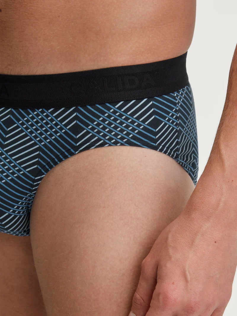 MEN Mini brief
