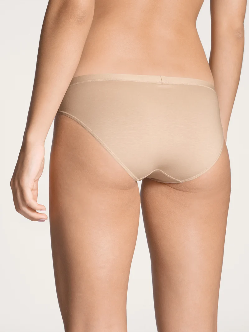 WOMEN Brief