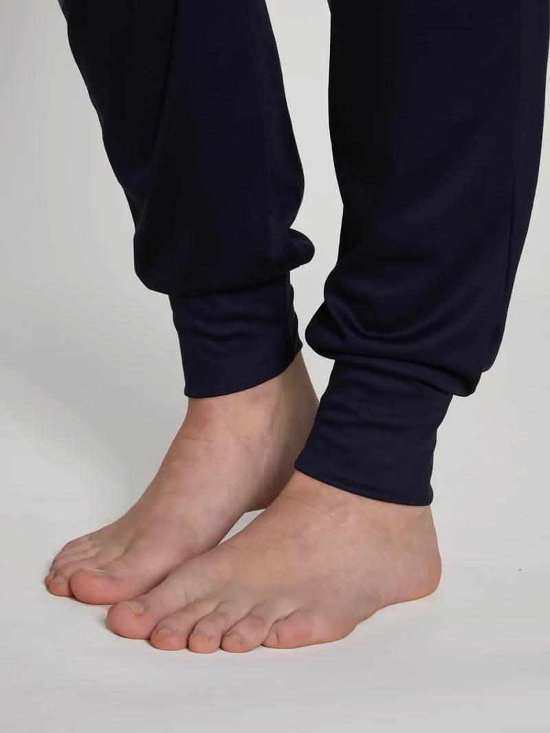 WOMEN Pants