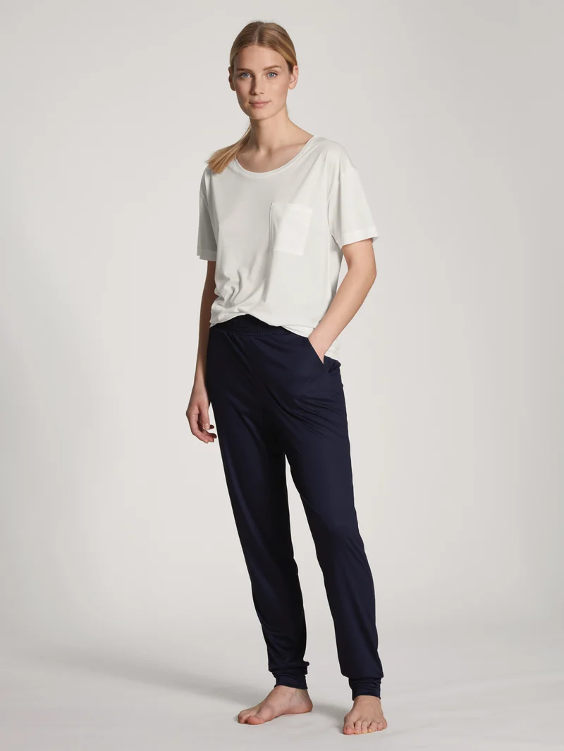 WOMEN Pants